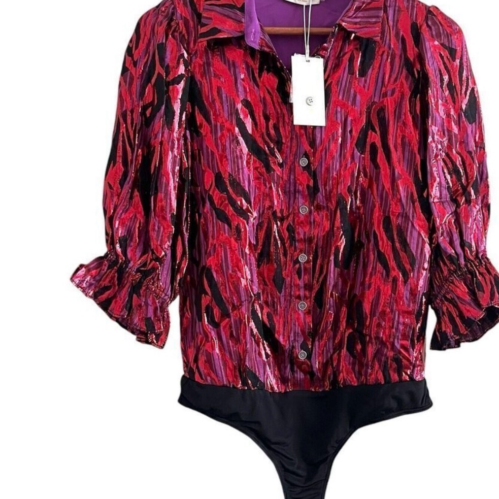Nwt-Ramy Brook Printed Dina Bodysuit. Size Xsmall. Red Swirl. Snaps At Bottom.